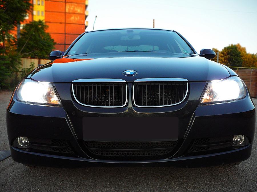  BMW 320d 2007 года  (фото 4 из 15)